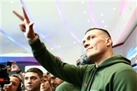 Oleksandr Usyk Sweatshirt #3582596