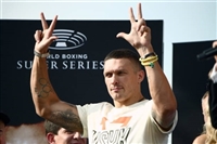 Oleksandr Usyk Sweatshirt #3582604