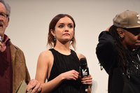 Olivia Cooke Sweatshirt #3162111