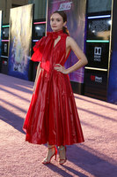 Olivia Cooke longsleeve t-shirt #3234553