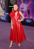 Olivia Cooke longsleeve t-shirt #3234935