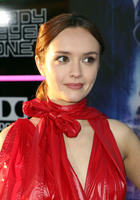 Olivia Cooke longsleeve t-shirt #3234938