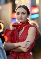 Olivia Cooke longsleeve t-shirt #3234944