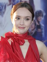 Olivia Cooke longsleeve t-shirt #3234945