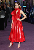 Olivia Cooke mug #G1477063