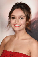 Olivia Cooke t-shirt #3768498