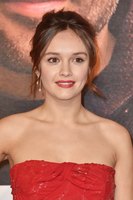 Olivia Cooke t-shirt #3768506