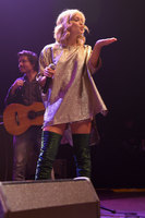 Olivia Holt longsleeve t-shirt #2937606