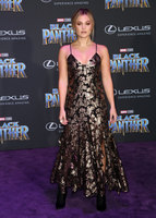 Olivia Holt longsleeve t-shirt #3046379