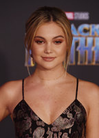 Olivia Holt longsleeve t-shirt #3046434