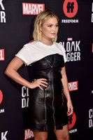 Olivia Holt longsleeve t-shirt #3263471