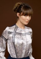 Olivia Wilde Sweatshirt #2011207