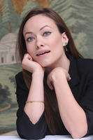 Olivia Wilde Sweatshirt #2585899