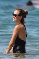 Olivia Wilde t-shirt #2922357