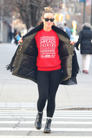 Olivia Wilde Sweatshirt #2953695