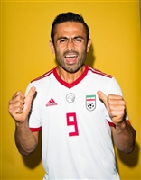 Omid Ebrahimi longsleeve t-shirt #3352177