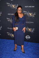 Oprah Winfrey Longsleeve T-shirt #3117015
