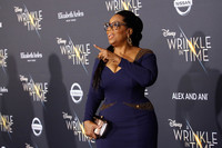 Oprah Winfrey Longsleeve T-shirt #3117136