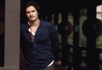 Orlando Bloom Longsleeve T-shirt #2216359