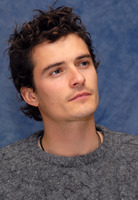 Orlando Bloom longsleeve t-shirt #2235686