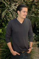 Orlando Bloom longsleeve t-shirt #2278970