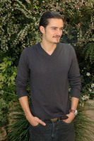 Orlando Bloom longsleeve t-shirt #2278991