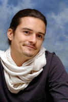 Orlando Bloom longsleeve t-shirt #2403881