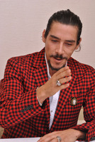 Oscar Jaenada Sweatshirt #2488786