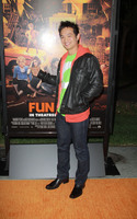 Osric Chau Sweatshirt #3047251