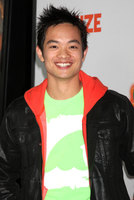 Osric Chau Sweatshirt #3095455