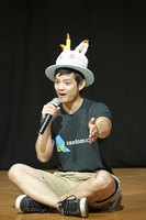 Osric Chau Sweatshirt #3095472