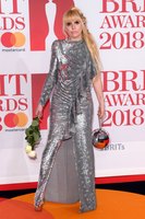 Paloma Faith Longsleeve T-shirt #3129466