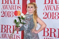 Paloma Faith Longsleeve T-shirt #3129497