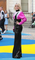 Paloma Faith Longsleeve T-shirt #3284037