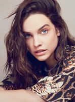 Palvin Barbara Sweatshirt #2700520