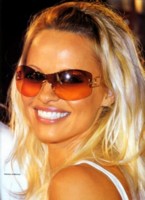Pamela Anderson Longsleeve T-shirt #1284229