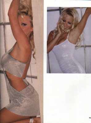 Pamela Anderson Poster 1302194