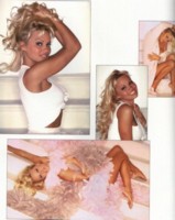 Pamela Anderson t-shirt #1302209