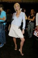 Paris Hilton Longsleeve T-shirt #1329533