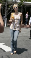 Paris Hilton t-shirt #1417664