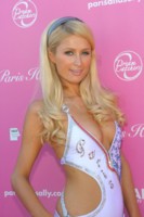 Paris Hilton mug #G262081