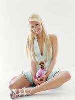 Paris Hilton Longsleeve T-shirt #2089213