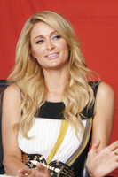 Paris Hilton Longsleeve T-shirt #2347392