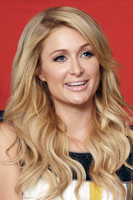 Paris Hilton Longsleeve T-shirt #2347424