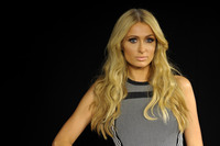 Paris Hilton Longsleeve T-shirt #2351490