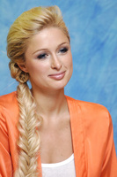 Paris Hilton Longsleeve T-shirt #2397116