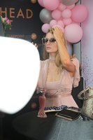 Paris Hilton magic mug #G1134378
