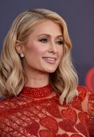 Paris Hilton magic mug #G1400790