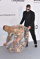 Paris Hilton mug #G1534742