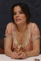 Parker Posey Longsleeve T-shirt #2088293